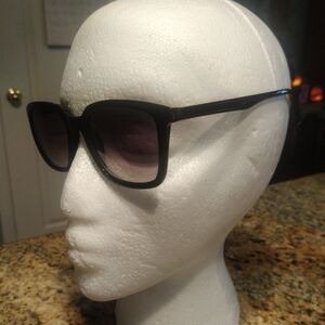 Geoffrey Beene 1GBS Tortoise 55 16 135 mm Black Plastic Sunglasses